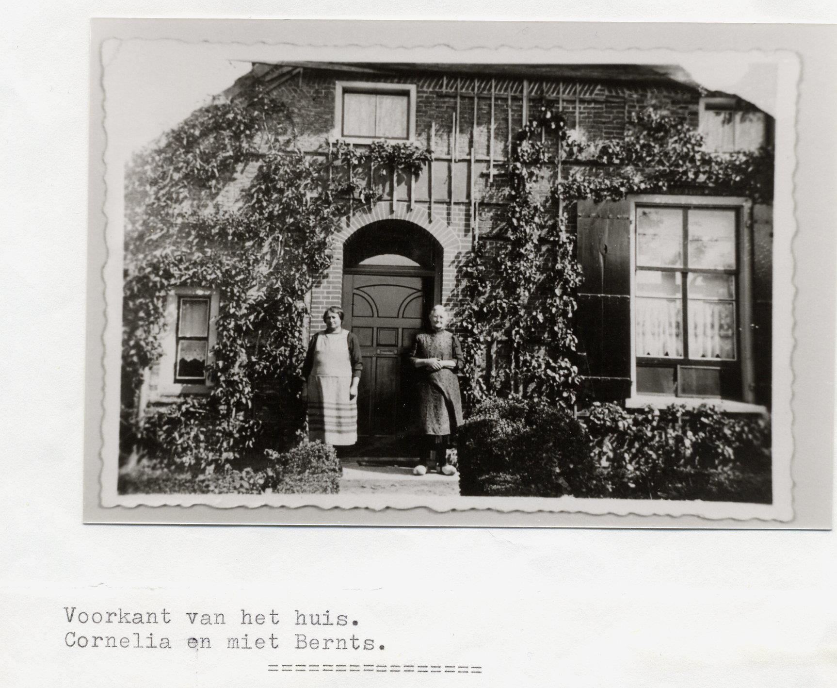 Mol11 Bernts Cornelia Miet