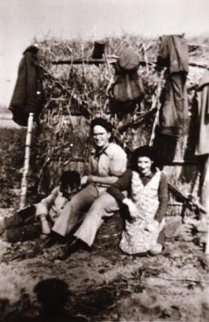 78 RWE73R schuilhut Konings op de Peer 1932 H18neg3 kopie