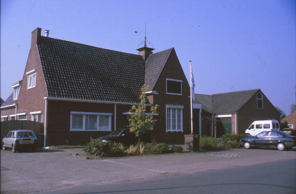 RZO04 D05 1998 09 63 Middel