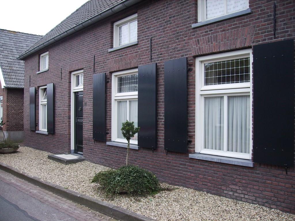 RZO21 M2008 04 03 Horssendorp 003 Middel