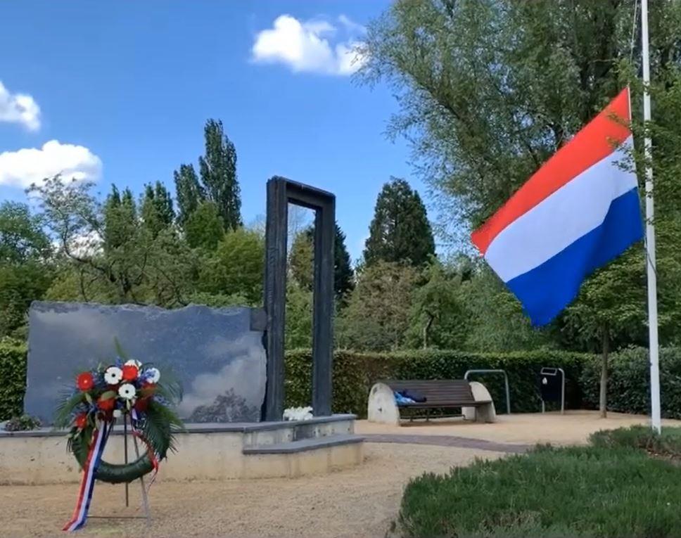 4 mei3