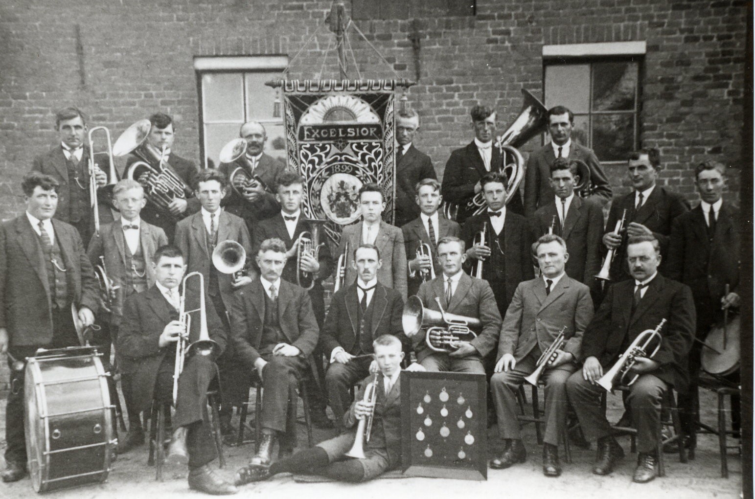 Fanfare 1926