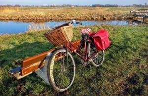 Fietsen_Maas_en_Waal_1.jpg - 18,71 kB